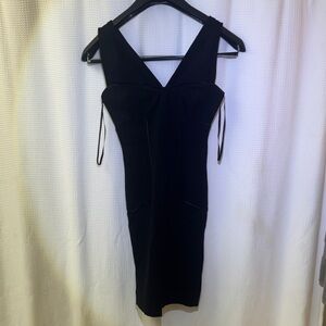 Diane Von Furstenberg Chic Black Strapless Dress